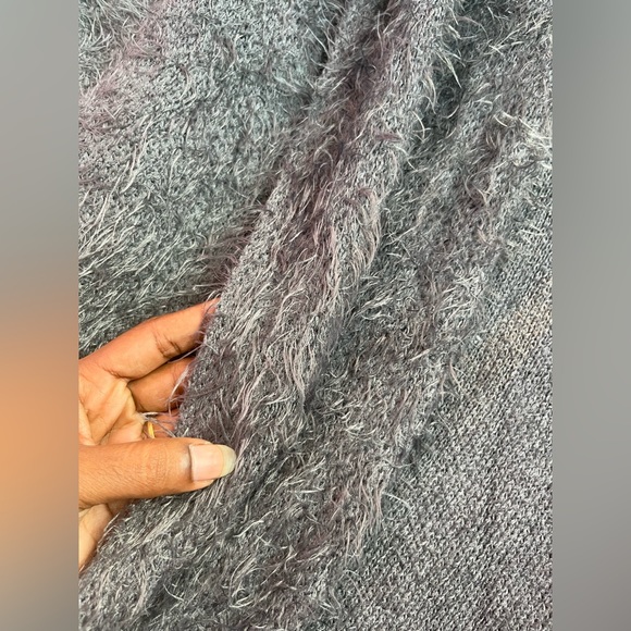 Faux fur korean shrug FIXED FIXED FIXED NO OFFERS PLZ❌ - Picture 8 of 11